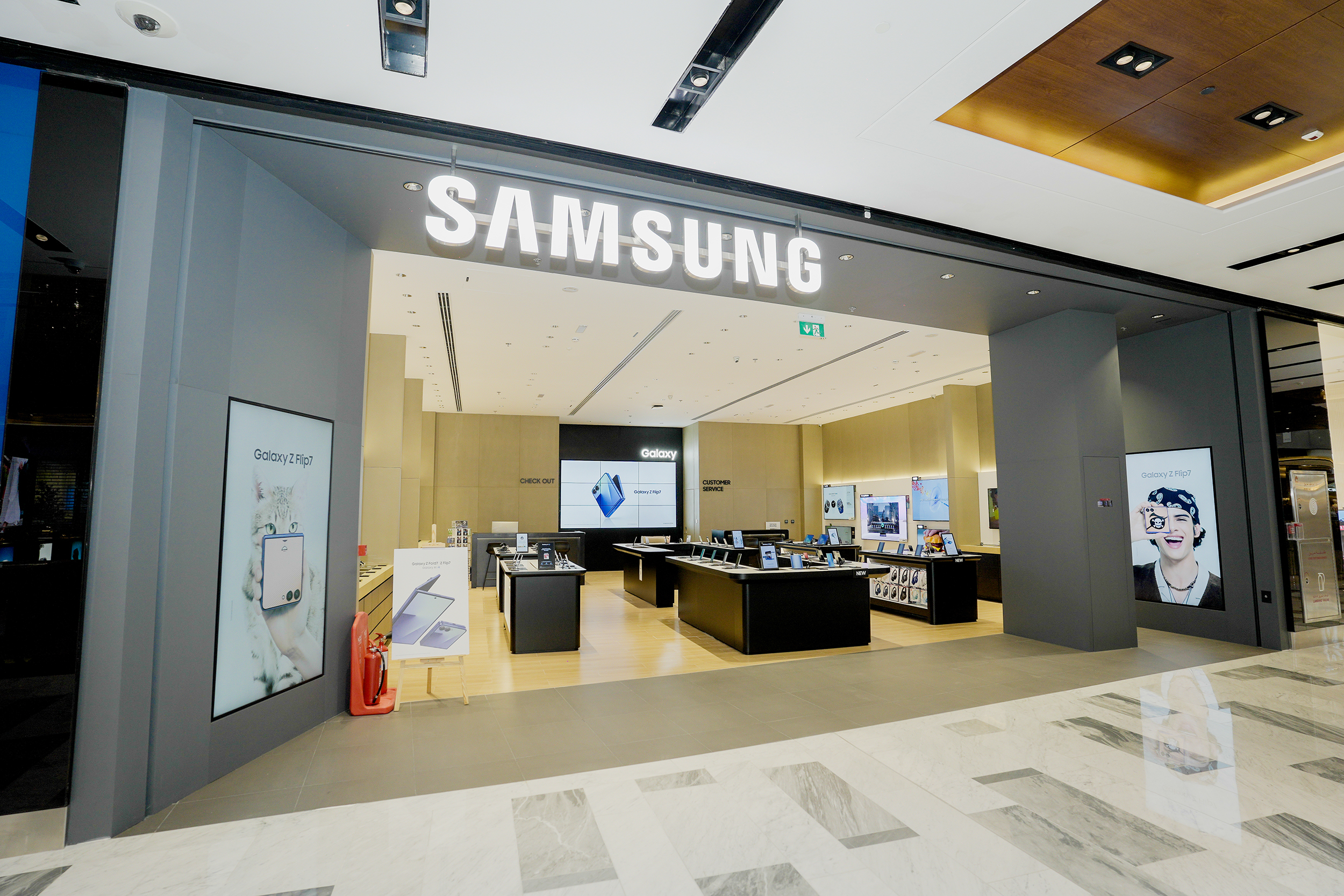 2025 Galleria Mall SES Abudhabi | Full Fitout